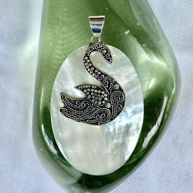PD 15100 MP-(HANDMADE 925 BALI STERLING SILVER FILIGREE PENDANTS WITH MOTHER OF PEARL)